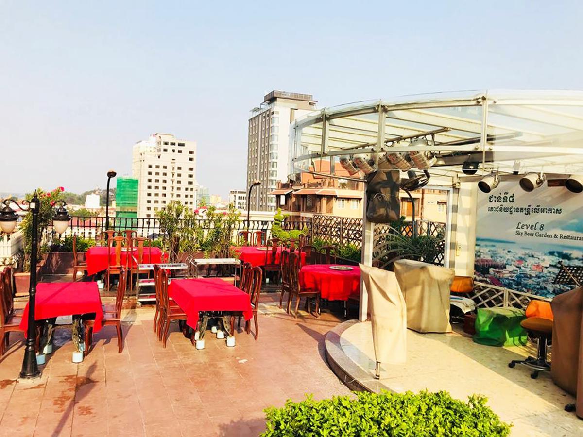 Hotel Luxury World Phnom Penh Exteriör bild